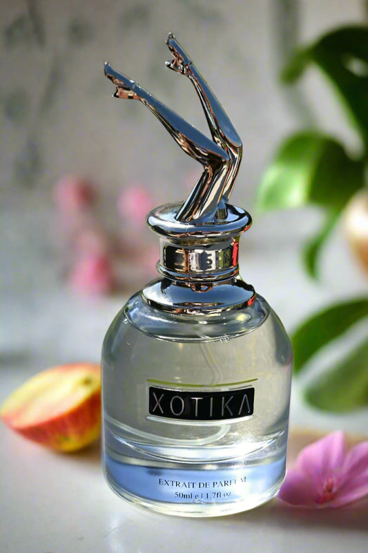 XOTIKA Extrait de Parfum with Leg Lid