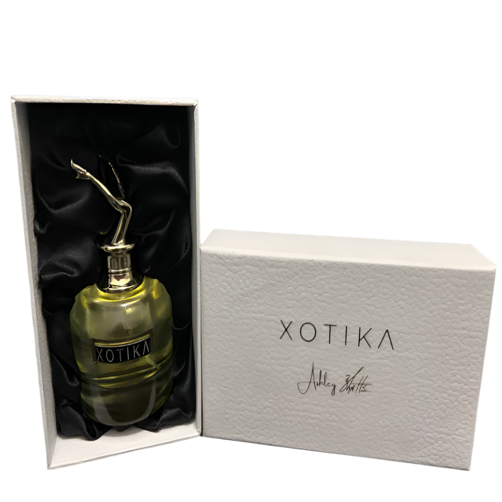 XOTIKA Extrait de Parfum with Leg Lid